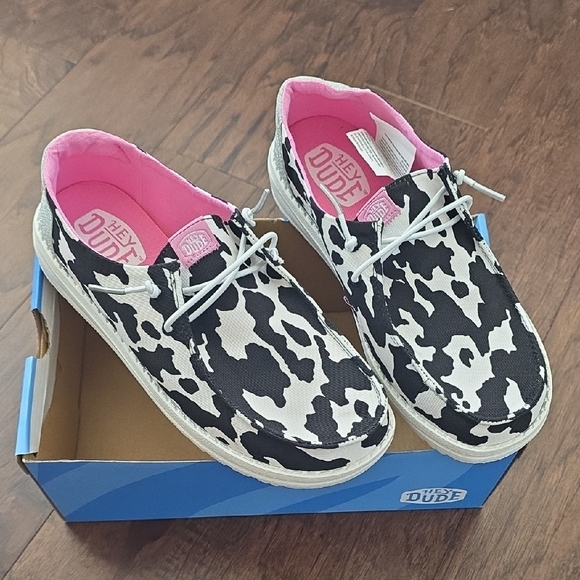 Hey Dude Shoes - Hey Dude Womens  Cow-girl Sparkle Slip-On Sneakers in Black, White & Pink